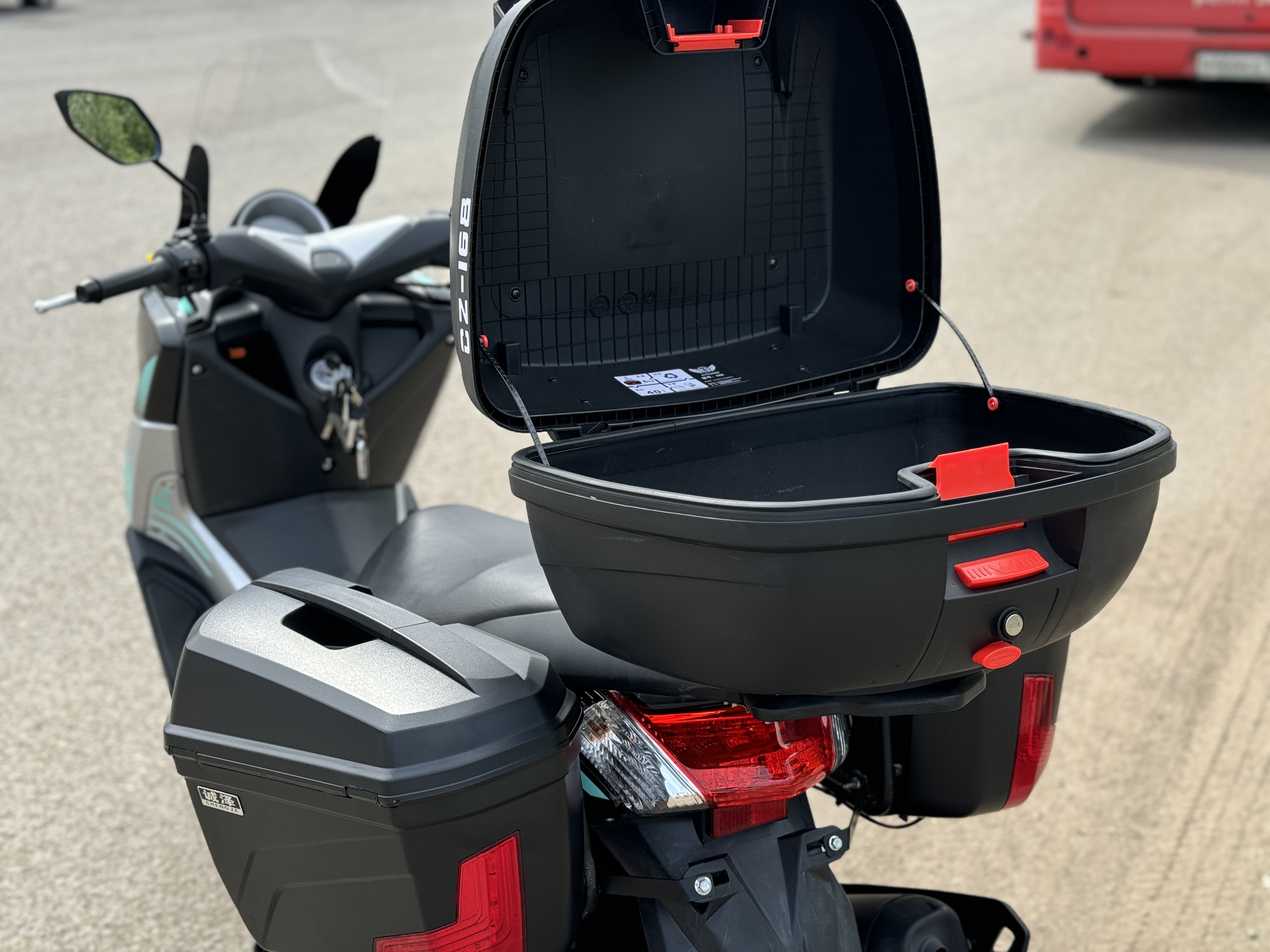 МаксиСкутер PROMAX-Honda PCX-250 (49)